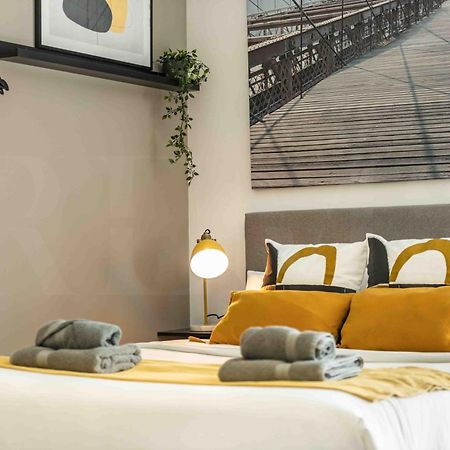 Modern Studio With Private Rooftop Terrace By Rems Málaga Buitenkant foto